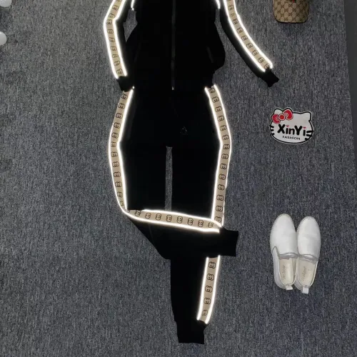 Gucci Fashion Tracksuits for Women #9999932964