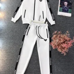 Prada 2022 new Fashion Tracksuits for Women #99917715